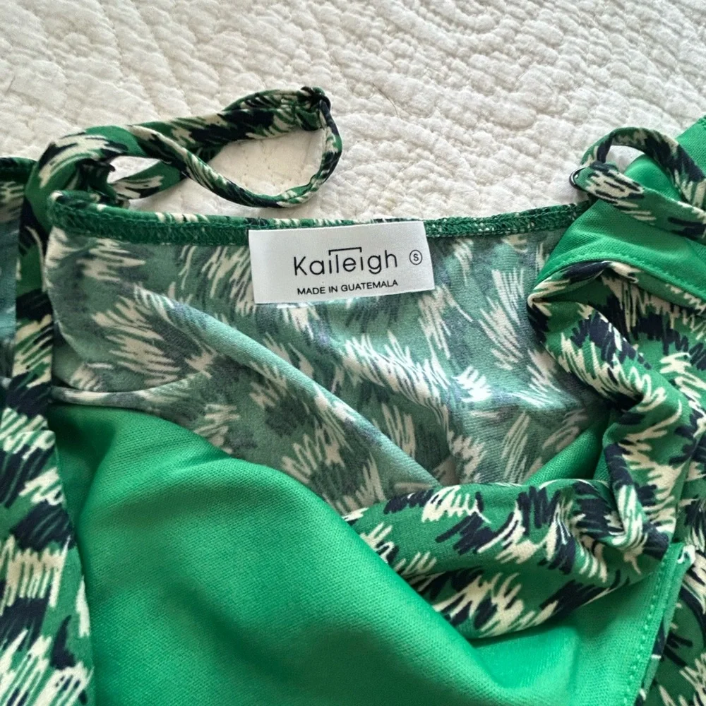 KAILEIGH
Rica Knit Crop Jumpsuit, NWOT, Small - Picture 3 of 5
